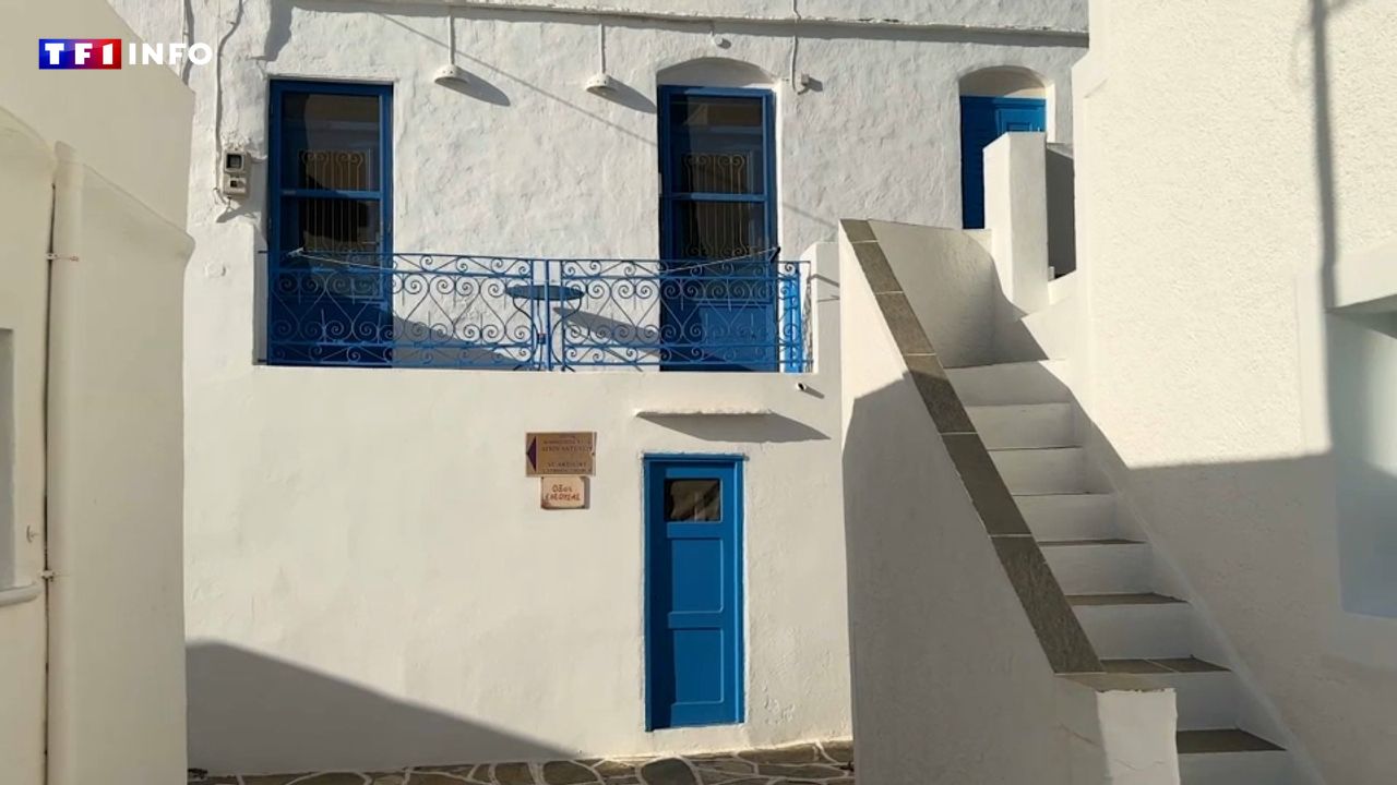 Grèce : pourquoi les maisons des Cyclades sont toutes blanches avec des volets bleus