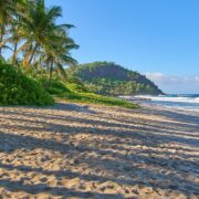 À la recherche d’un endroit pour se baigner à La Réunion ? Voici les 10 plus belles plages de l’île