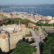 Week-end à Saint-Tropez : entre traditions, esprit et références