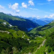 Partez à la découverte de la Savoie via le GR de Pays du Beaufortain