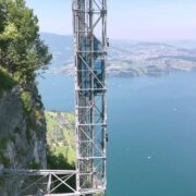 "C'est magnifique, jamais vu quelque chose comme ça !" : bienvenue dans l'ascenseur extérieur le plus haut d'Europe