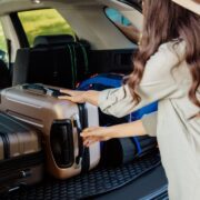 Je veux partir en vacances pas trop loin et en dépensant peu d'argent : voici dix destinations qui ont le vent en poupe pour l'été 2026