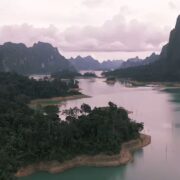 "Irréel" : en Thaïlande, ce paradis naturel méconnu est encore préservé du surtourisme